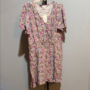 XL Floral Multicolor faux-wrap dress